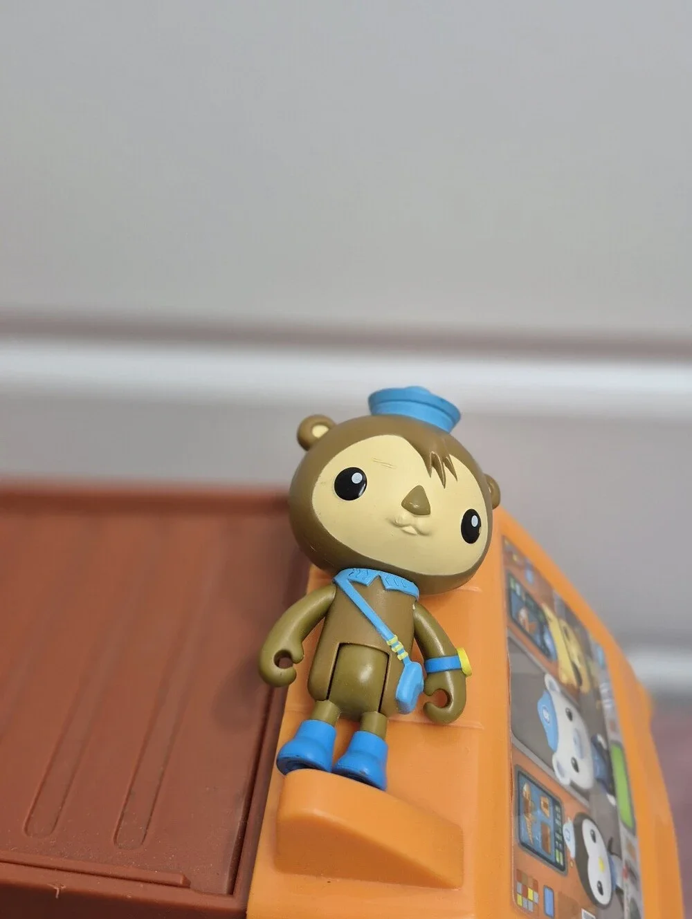 Octonauts Gup G Salamander With 5 Figures In Excellent Condition.
